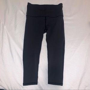 Lululemon Crop Leggings w/ Mesh Sides